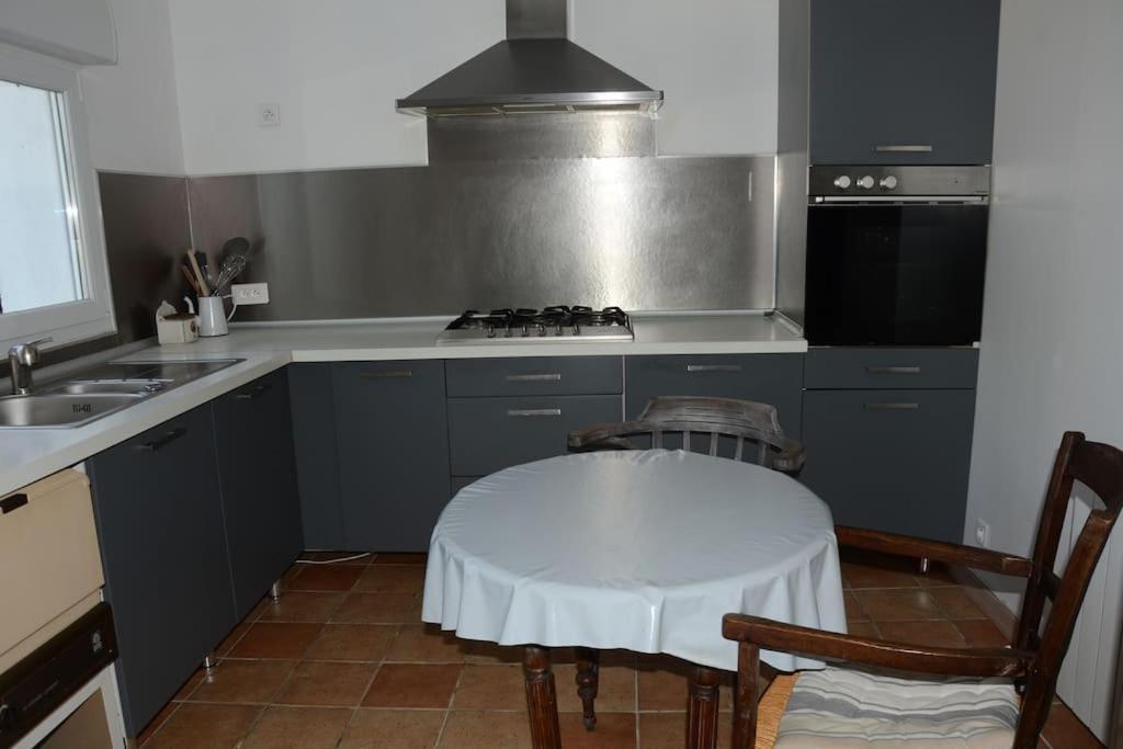 Petite Maison Bretonne Pour 4 Personnes Plounerin Exterior photo